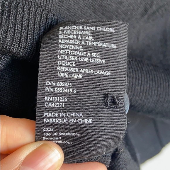 Cos wool button up black long sleeve cardigan - Picture 6 of 7